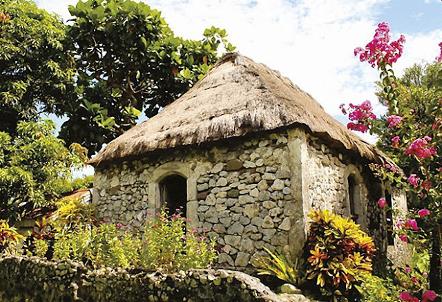 An Ivatan house known as rakuh